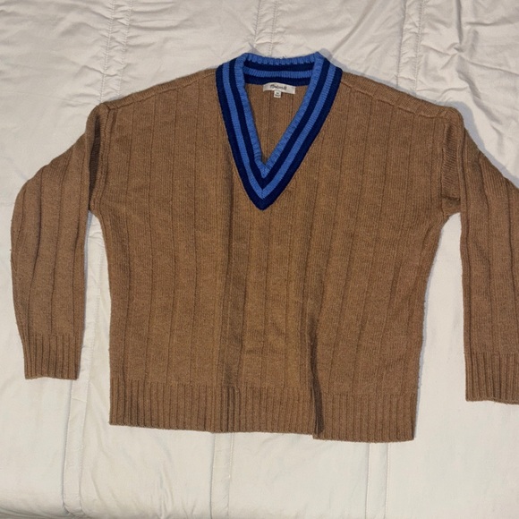 Women’s Madewell Boxy Brown V-Neck Sweater with Blue Trim - Picture 1 of 5